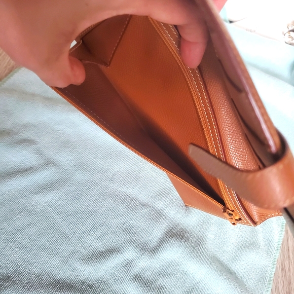 Hermes Wallet - Picture 14 of 16